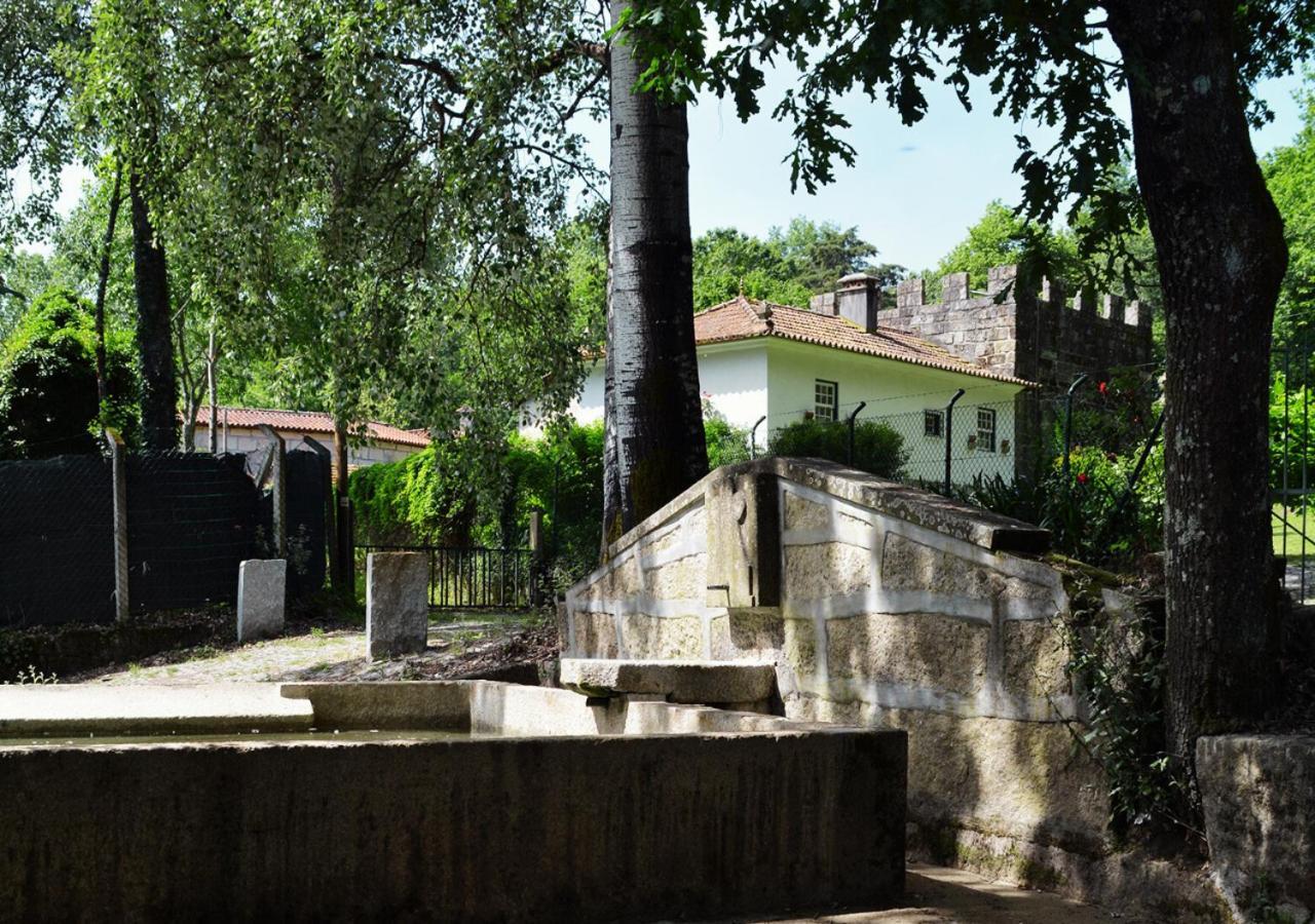 הוילה Luzim Casa De Travassos מראה חיצוני תמונה